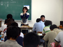 熱弁中